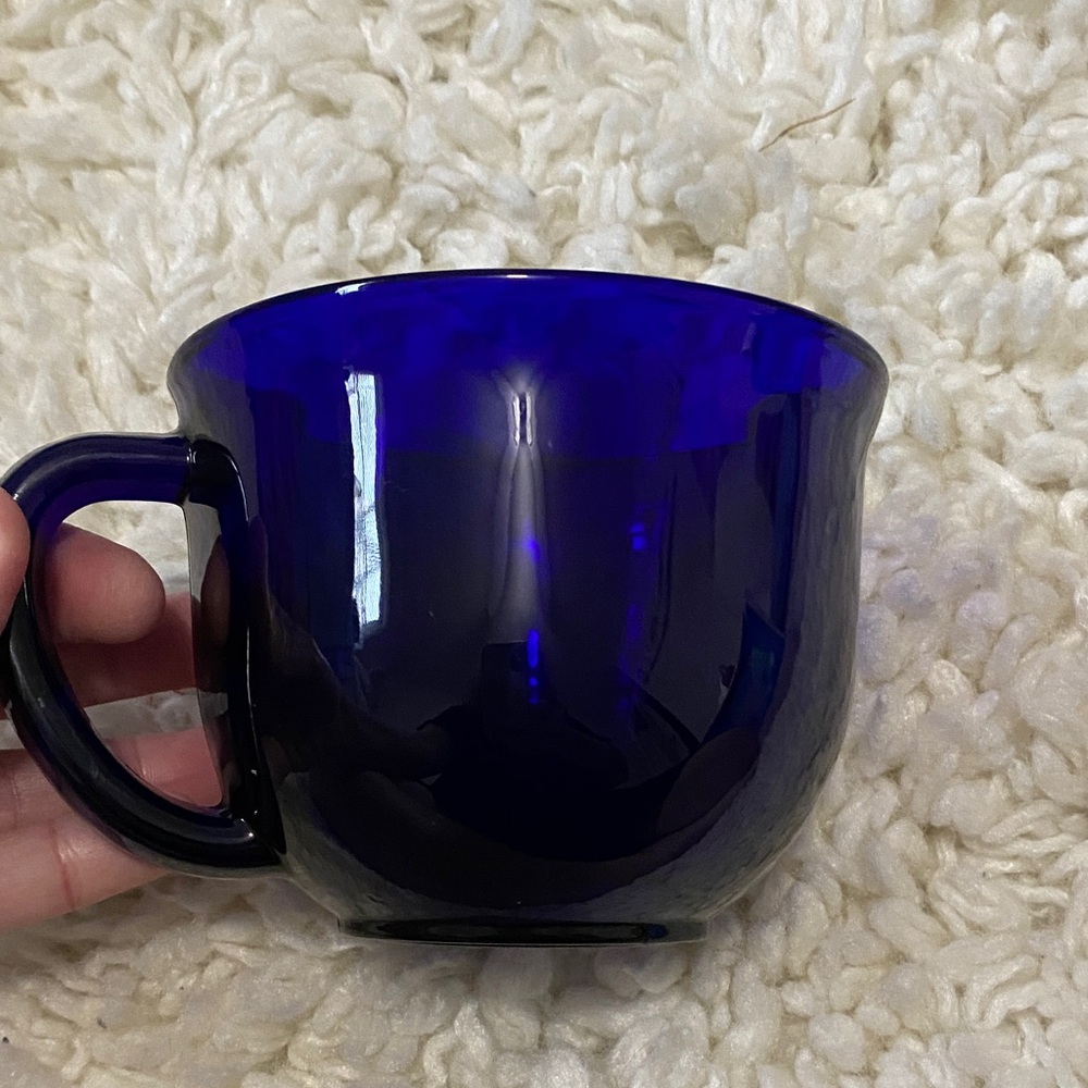 The Ritz Carlton ,Amelia Island , Blue Glass Mug - Picture 6 of 11